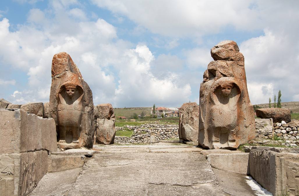 Alacahöyük: Sphinx Gate, Royal Tombs and Hittite Sun Discs - Turkey travel guide, tips and tour insights | My Turkey Adventure