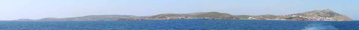Bozcaada (Tenedos): Vineyards, a Venetian Castle and Empty Beaches - Turkey travel guide, tips and tour insights | My Turkey Adventure