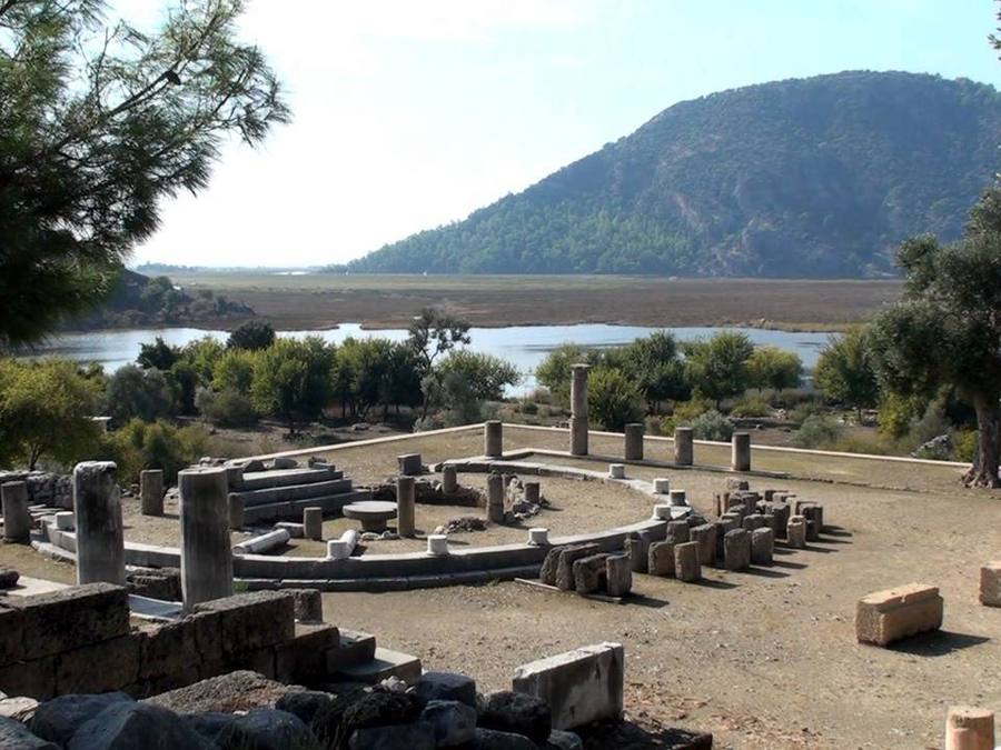 Kaunos & the Dalyan Rock Tombs: Complete 2026 Visitor Guide - Turkey travel guide, tips and tour insights | My Turkey Adventure