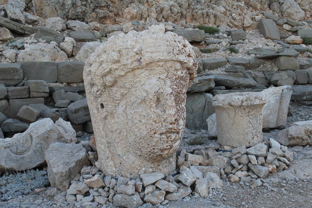Mount Nemrut Tour & Sunrise Guide 2026: Statues, Routes, Best Time - Turkey travel guide, tips and tour insights | My Turkey Adventure