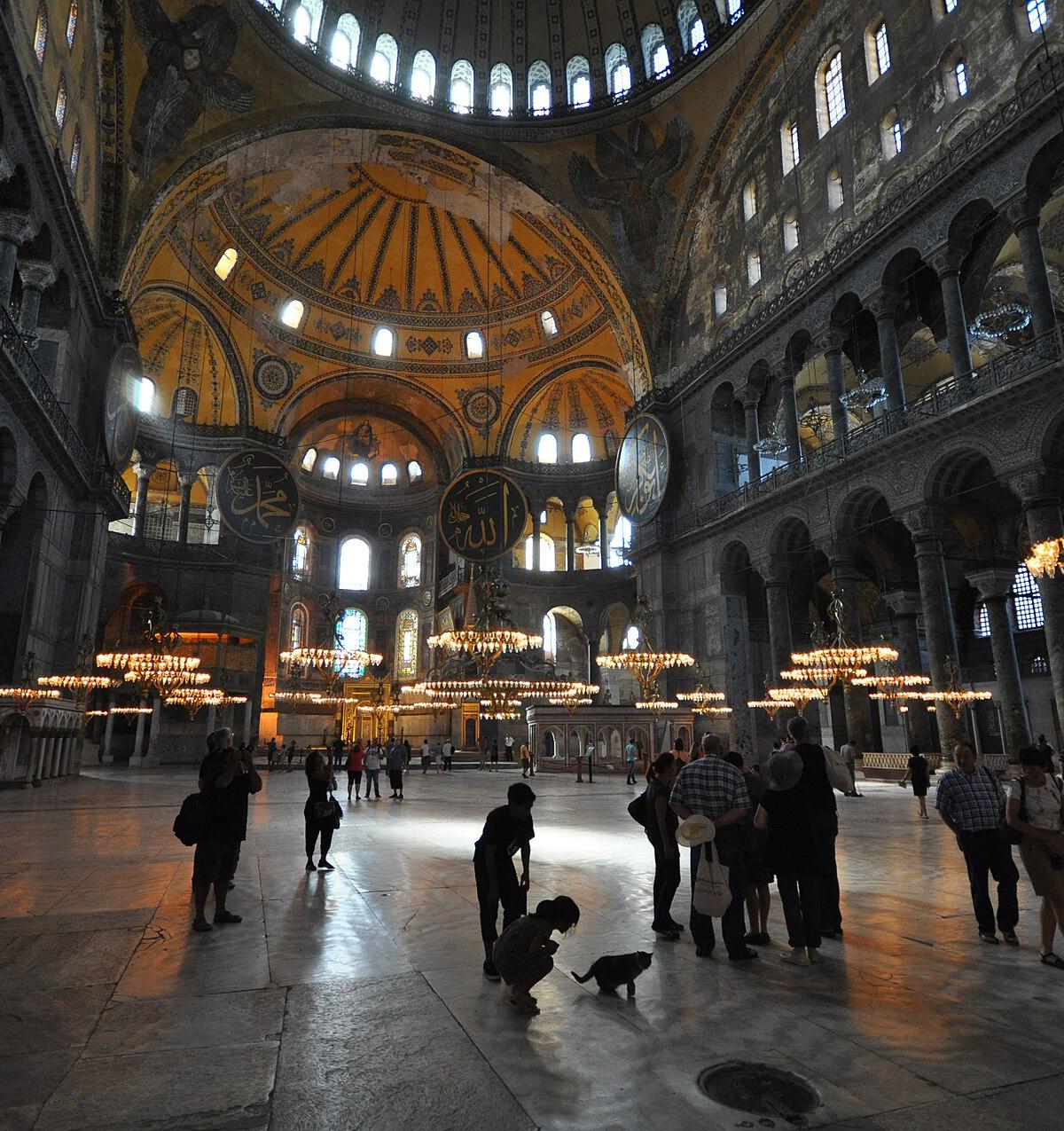 Istanbul to Cappadocia: Flight, Bus, Overnight & Private Transfer Compared (2026) - Turkey travel guide, tips and tour insights | My Turkey Adventure