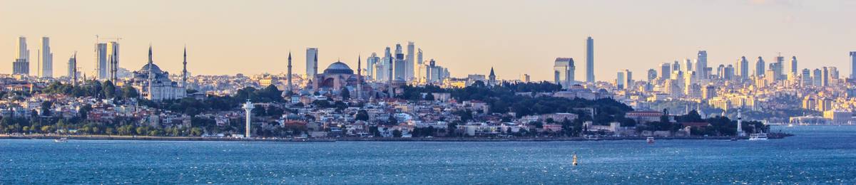 Christmas & New Year in Istanbul 2026: Markets, Events & Travel Tips - Turkey travel guide, tips and tour insights | My Turkey Adventure