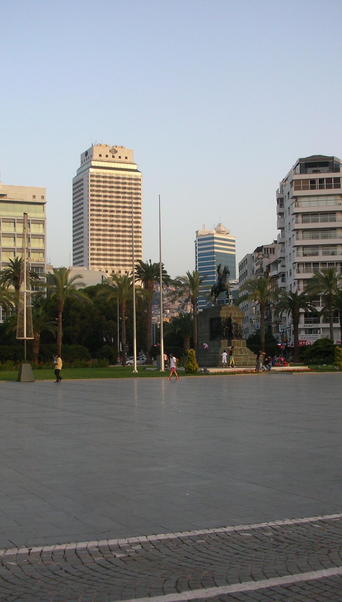 Izmir Tours