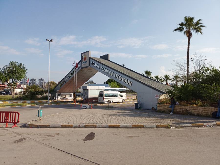 Transport in Turkey: Metro, Dolmuş, Intercity Buses and Flights - Turkey travel guide, tips and tour insights | My Turkey Adventure