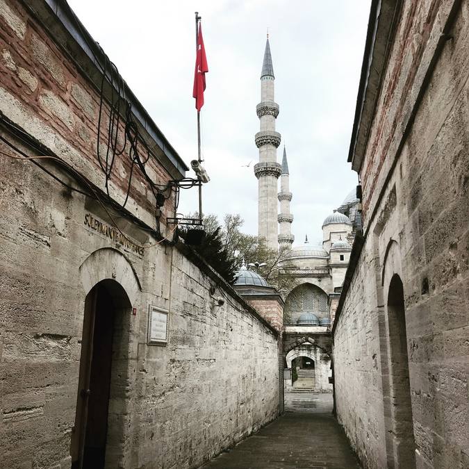 Balat, Golden Horn & Süleymaniye Full-Day Walking Tour with Spice Market — private tour in Türkiye with My Turkey Adventure